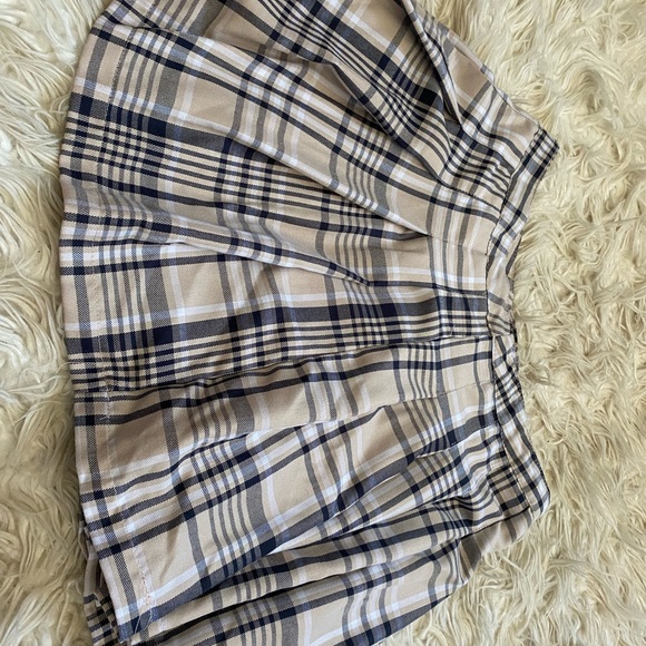 • FADED ROSE plaid tennis skirt size large GREAT CONDITION!! - Picture 5 of 7